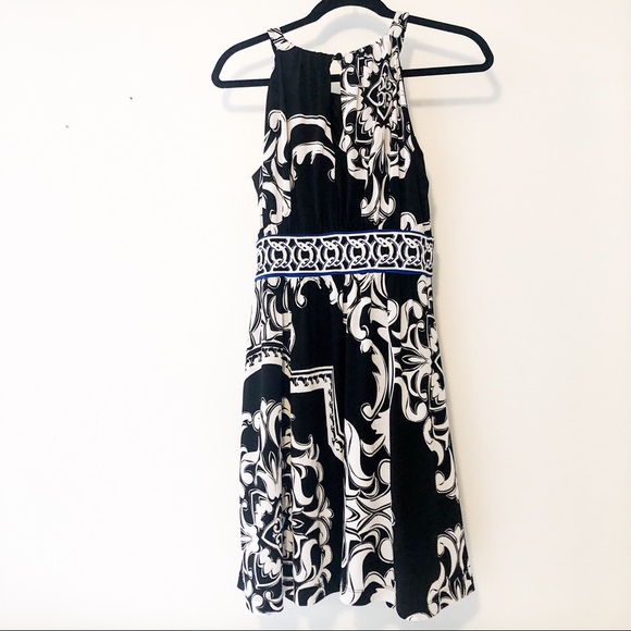 EUC WHBM Sleeveless Fit/Flare Stretch Dress S - Picture 3 of 4